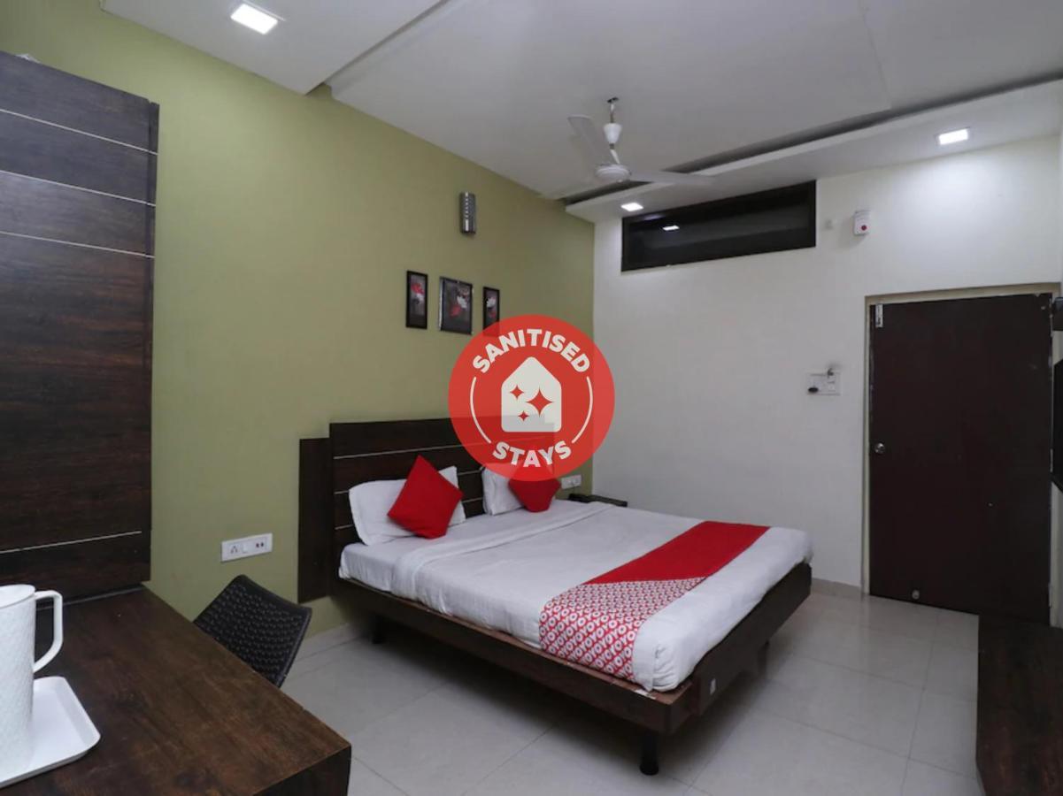 Oyo 8173 Hotel Singh Palace Raipur  Ngoại thất bức ảnh